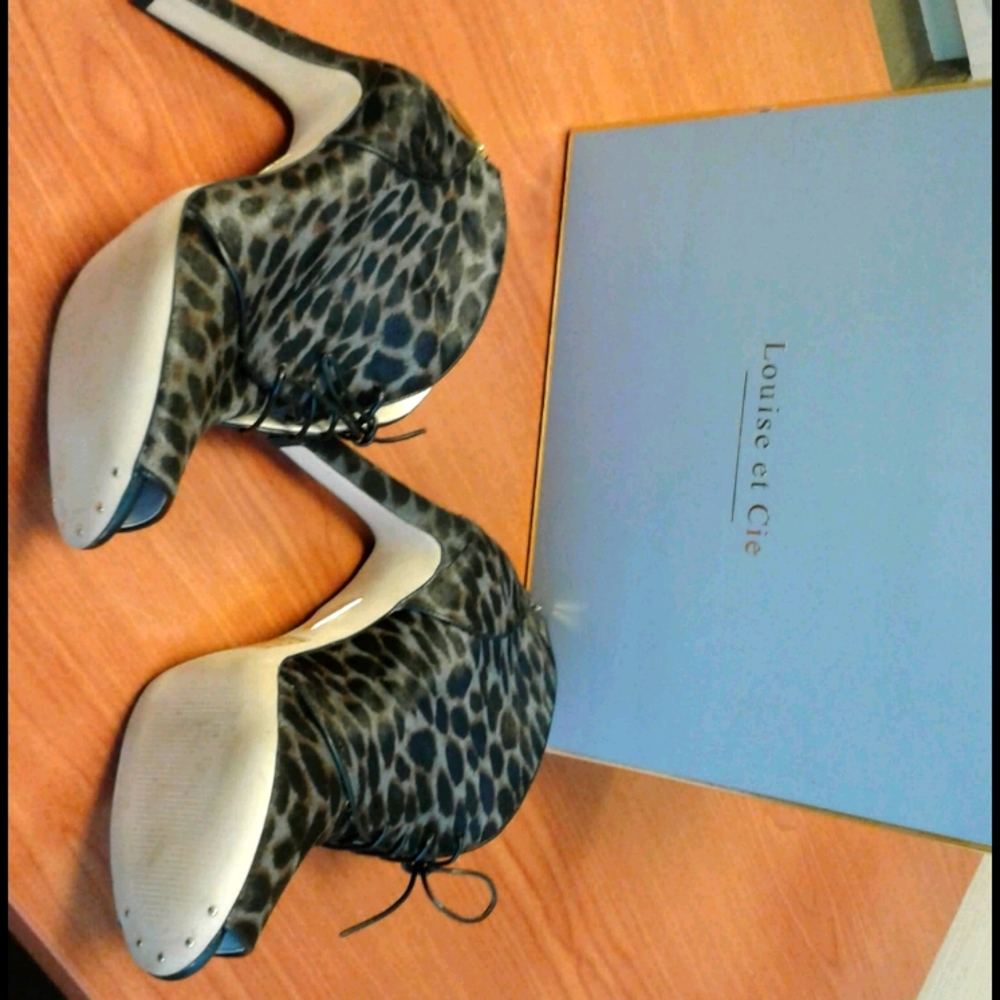 Louise et Cie Lo-Vernonia Piccolo Pony peep toe - Picture 6 of 6